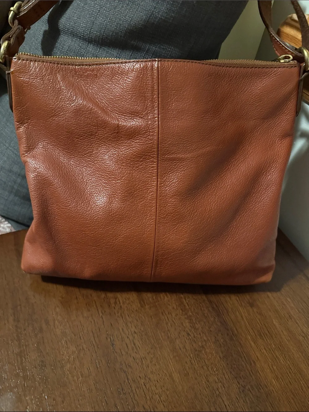 Fossil use strap free